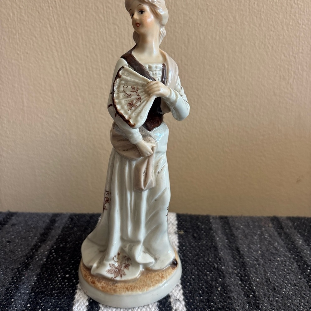 Elegant Porcelain Figurine
